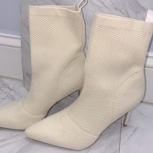 ANKLE SOCK BOOTIE